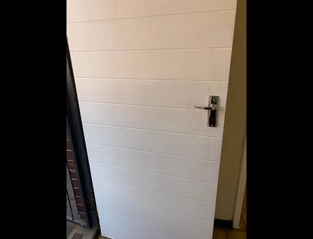 1 BEDROOM PROPERTY TO RENT IN ARCADIA